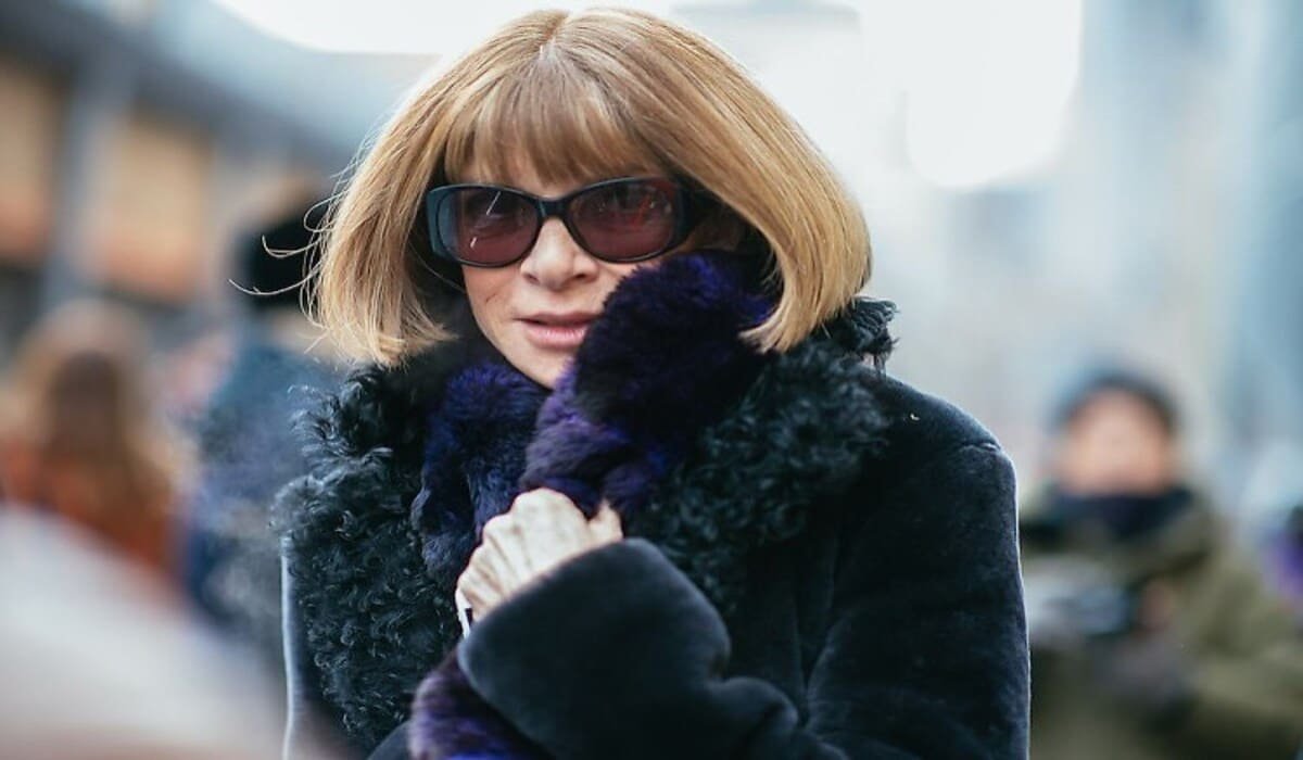Why did anna wintour step down